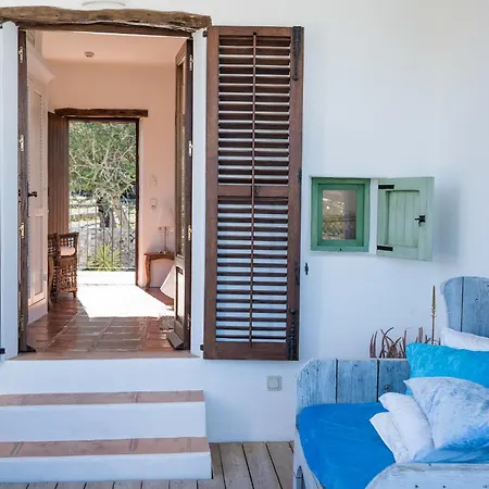 Es Cucons Rural Country house