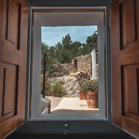 Es Cucons Rural San Antonio (Ibiza)